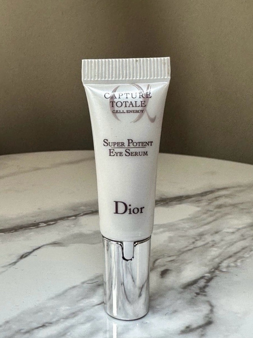 Dior Capture Totale Super Potent Eye Serum - Pearl White & Silver